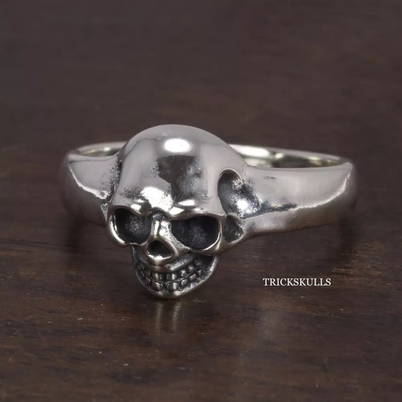 925 Sterling Silver Classic Skull Biker Gothic Punk Ring Sizes 7 8 9 10 11 12 - Picture 2 of 8